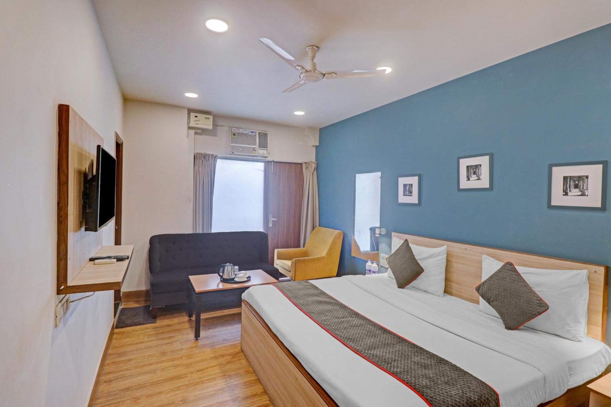 Hotel O Bharat'S Heritage New Delhi Exterior photo